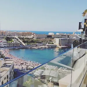 3* מלון Express - Malta By Ihg